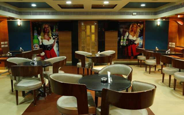 Fabhotel Prime Chennai Deluxe