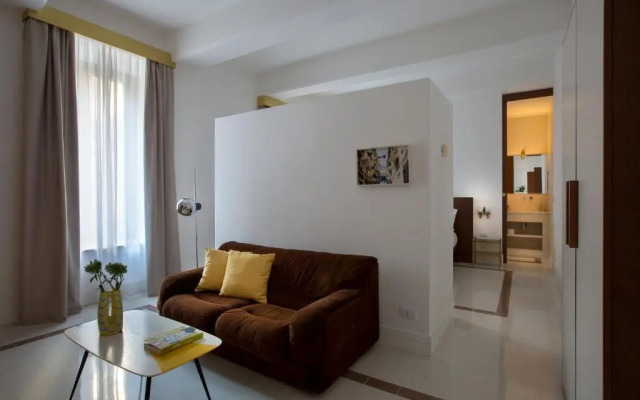 Corso Novara 5 Design Apartments