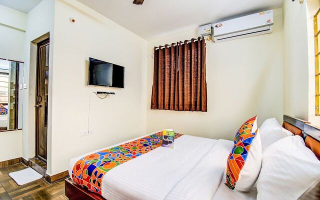 FabExpress The Grand Renato Suites