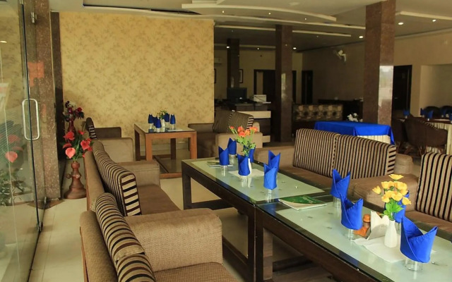 OYO 29062 Hotel Alankar Greens