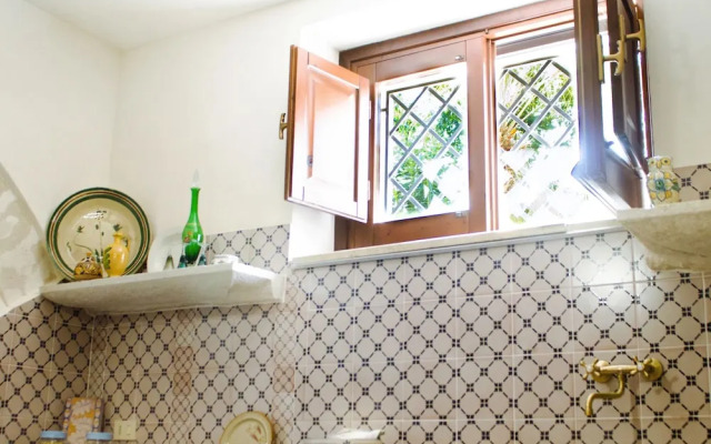 La Casa di Pietra tra Trapani e Palermo