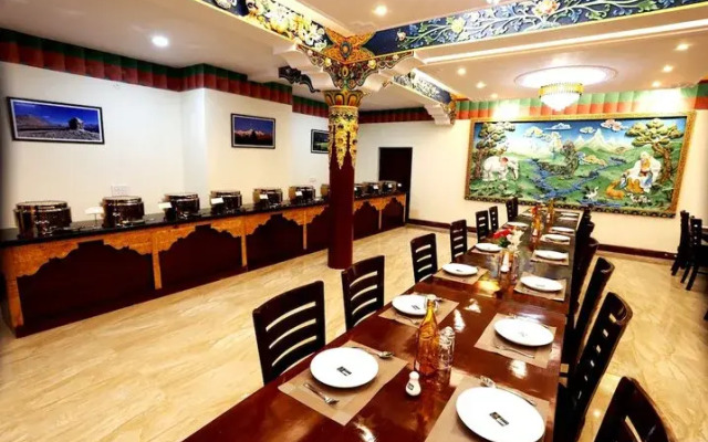 Hotel The Grand Khasdan