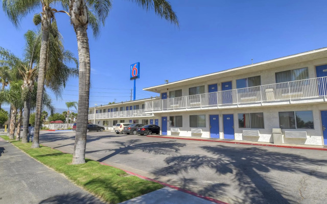 Motel 6 San Bernardino, CA - South