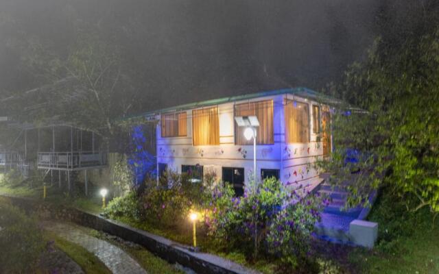 Rock Hut Tabor Hills Resort Vagamon