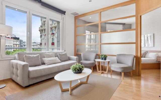 Fisa Rentals Gran Via Apartments