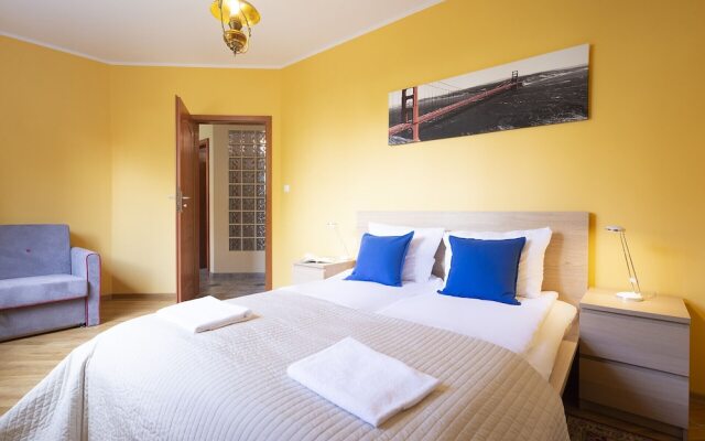 Orange Sands Apartment Sopot by Renters