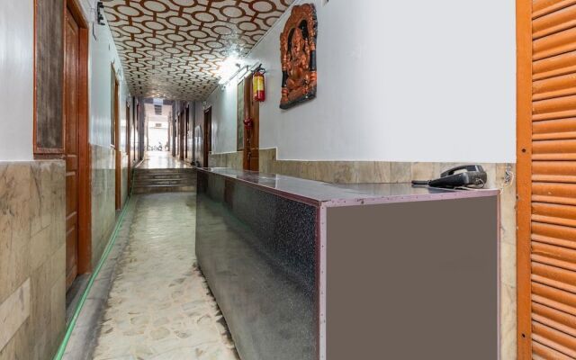 SPOT ON 39886 Hotel Vijay