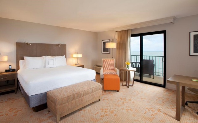 Courtyard by Marriott Isla Verde Beach Resort