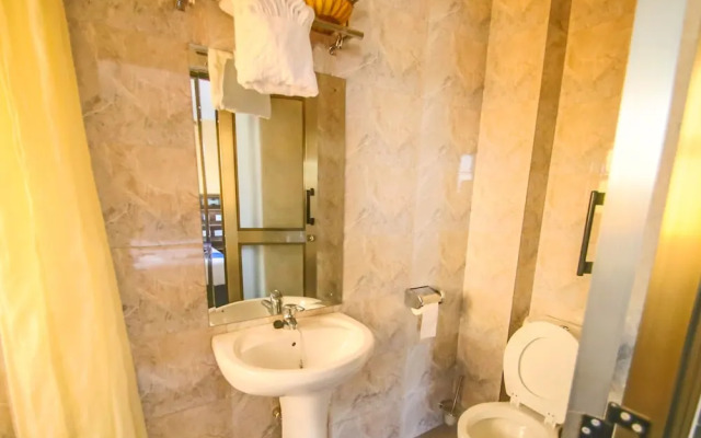 Buraha Zenoni Hotel and Resort