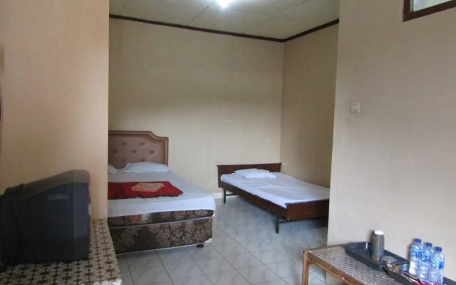 Hotel Bakti