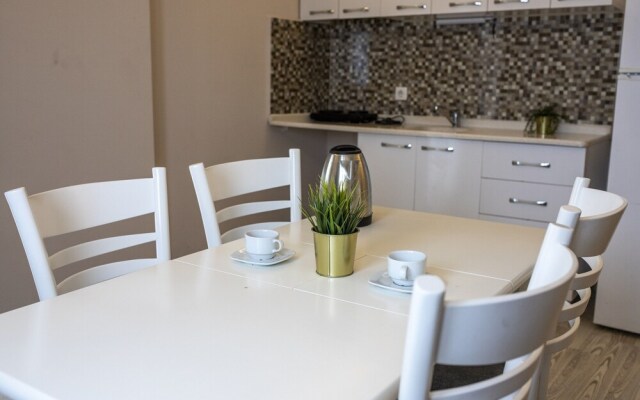 Silver Tower Residence