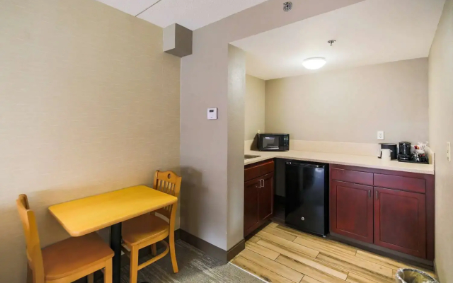 Hampton Inn Fall River/Westport