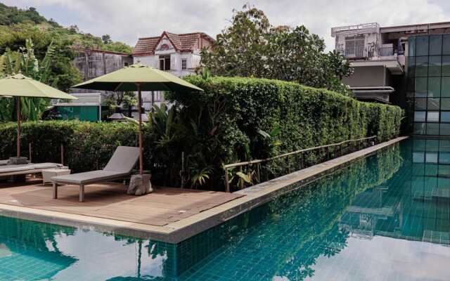 The Melody Phuket Hotel (SHA Plus+)