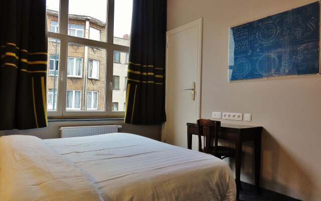 Train Hostel