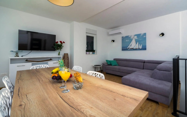 House Adio Mare in Razanj
