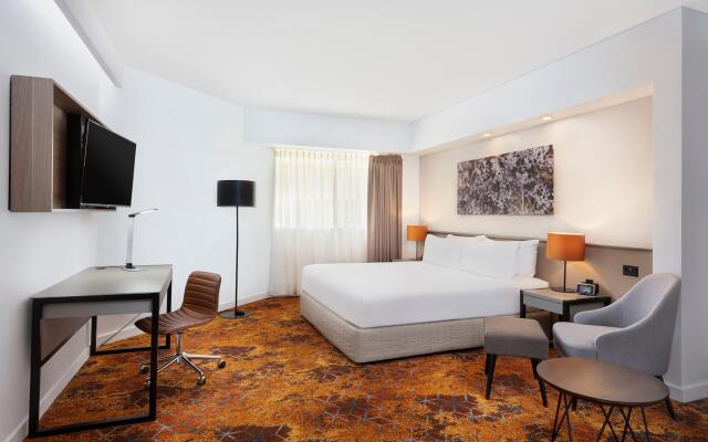 Crowne Plaza Alice Springs Lasseters by IHG