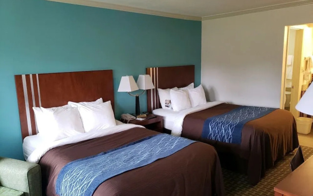 Days Inn By Wyndham Austintown