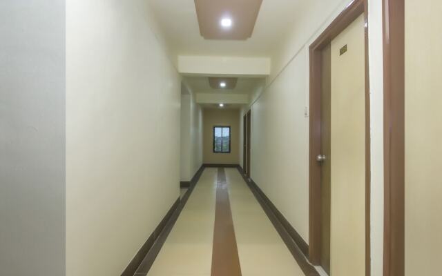 OYO 22772 Hotel Vasantdashmi (purva)