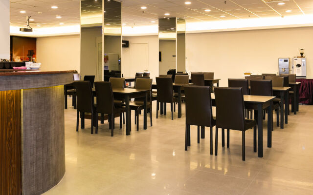 Yuhao Hotel Hsinchu