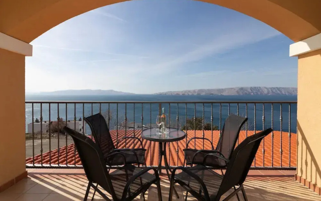 Seabreeze Apartments With Jacuzzi
