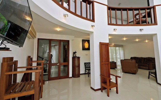 Colombo 7 Horton Residence