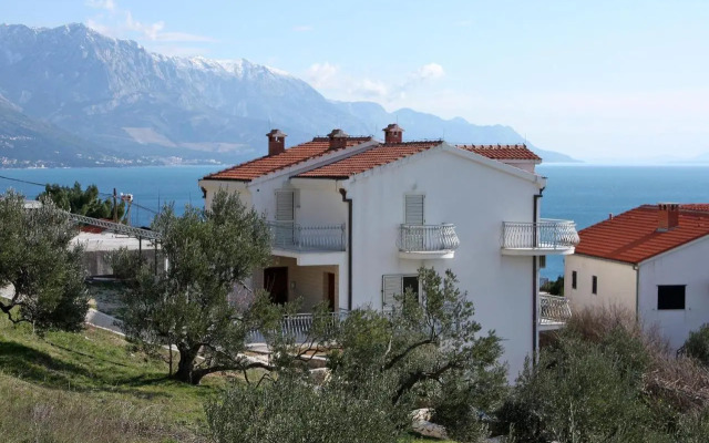 Apartments with a parking space Marusici, Omis - 962