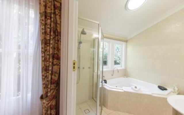 The Greens of Leura Bed & Breakfast