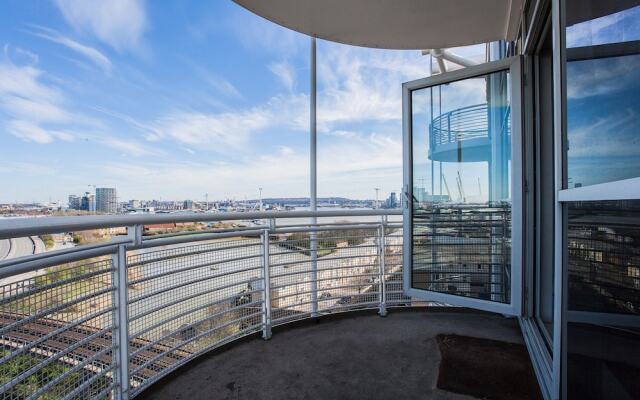 Stunning 2 Bed Apartment with Amazing Views