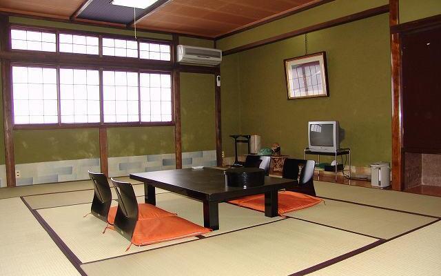 Sinbashi Ryokan