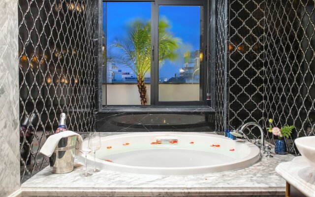 Le Chanvre Hanoi Hotel & Spa