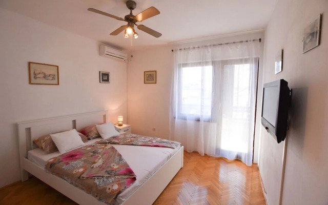 Room Vesna