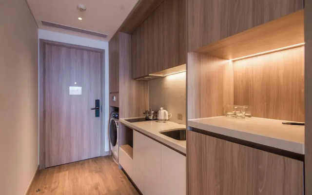 A La Carte Ha Long Residence