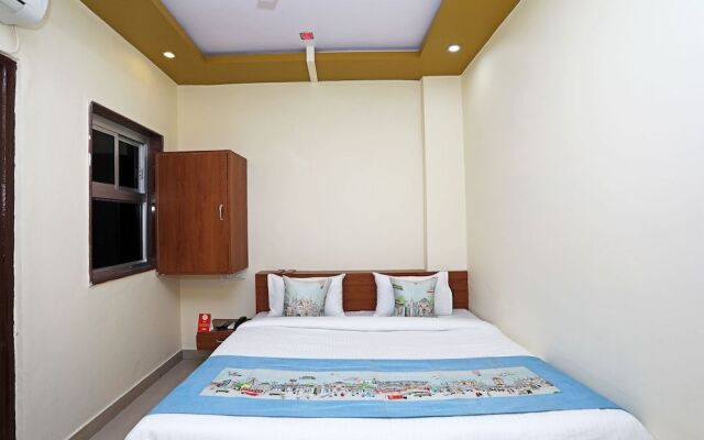 OYO 10413 Hotel Royal Plaza