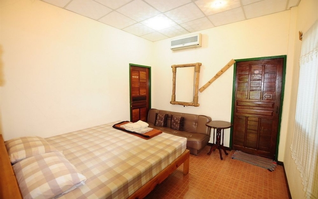 Sukhothai Guest House