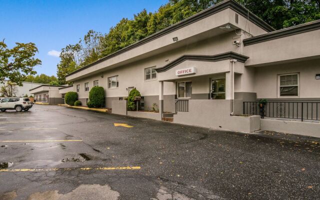 Motel 6 Tinton Falls, NJ – Neptune