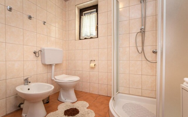 Nice Home in Stifanici With Wifi and 1 Bedrooms