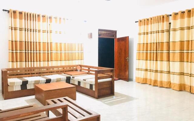 Pathum Family Home