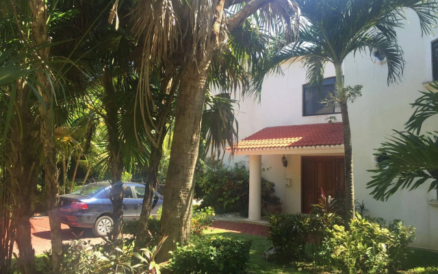 Green Oasis Home Boutique