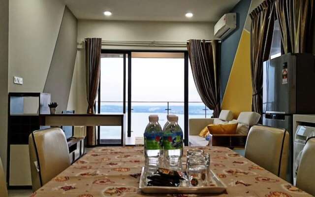 Picturesque View Suites