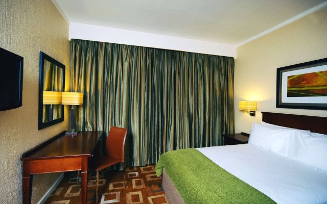 Garden Court OR Tambo International Airport