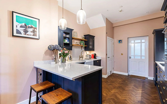 Paradise Row Townhouse