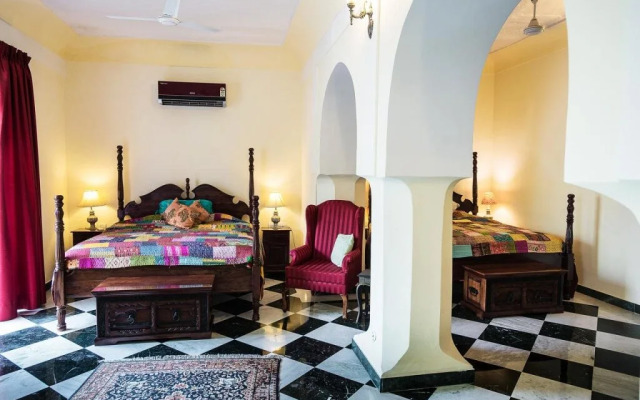 Fort Barli Hotel