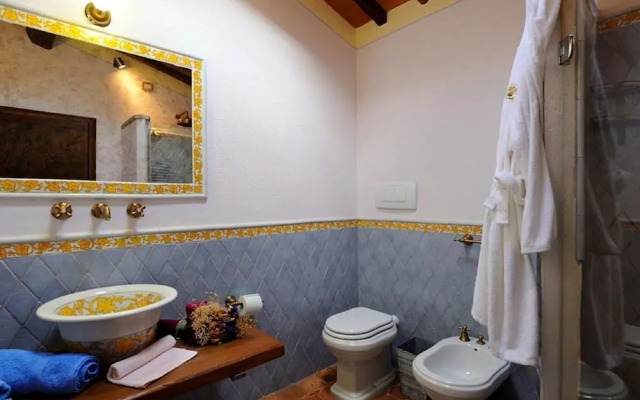 Tuscan Villa With Sauna