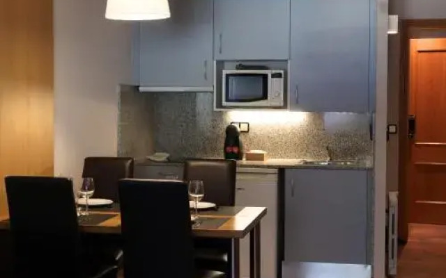 Aparthotel El Serch