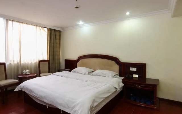 Yecheng Hotel