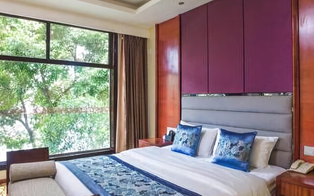 Huadao Holiday Hotel