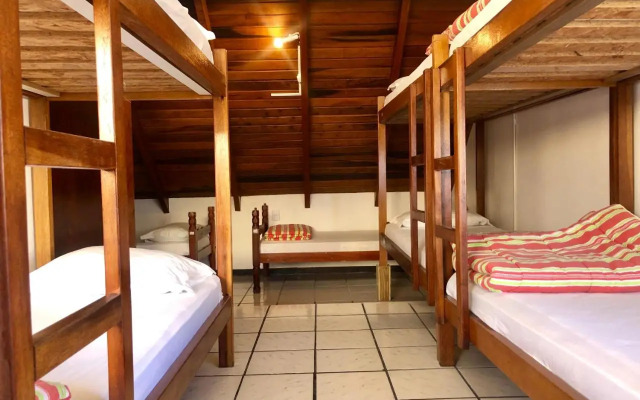 Quatro Ilhas Eco Hostel
