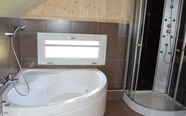 Chalet Sonneck mit Outdoorsprudelbad 10 Murau