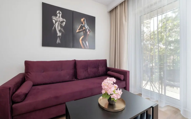 Wodna Apartment Łodź by Renters