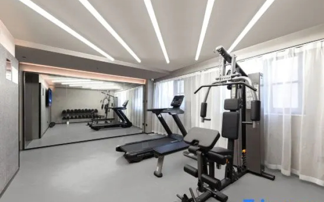 Wuhan Optics Valley Square Huazhong University of Science and Technology atour light – Sports – Wuhan